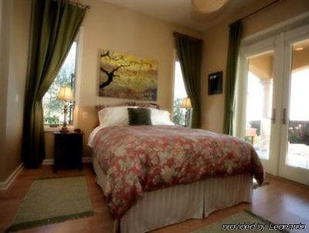 Alta Cresta Orchard & Inn باسو روبليس، سان لويس أوبيسبو، كاليفورنيا الغرفة الصورة